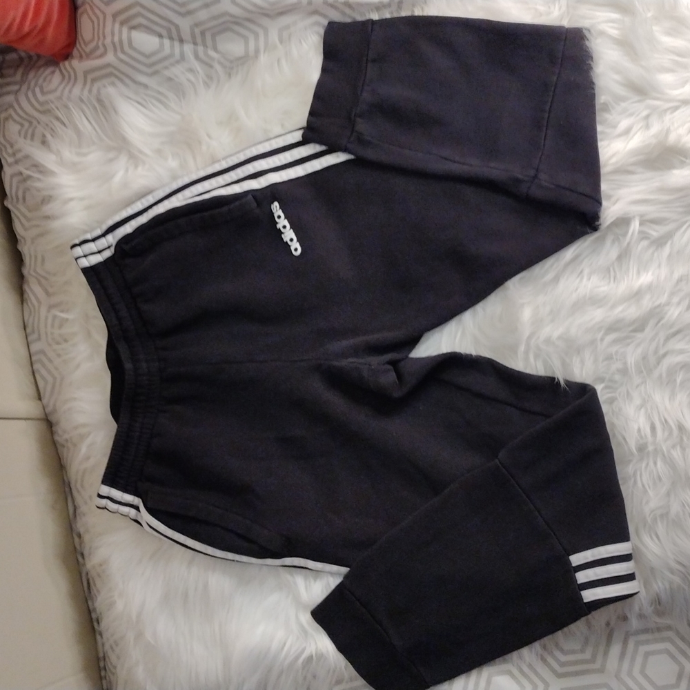 Adidas sweatpants/joggers black sz S
